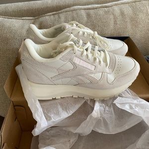 Reebok Women's Classic Leather Sp Sneaker Size 7 NWT
